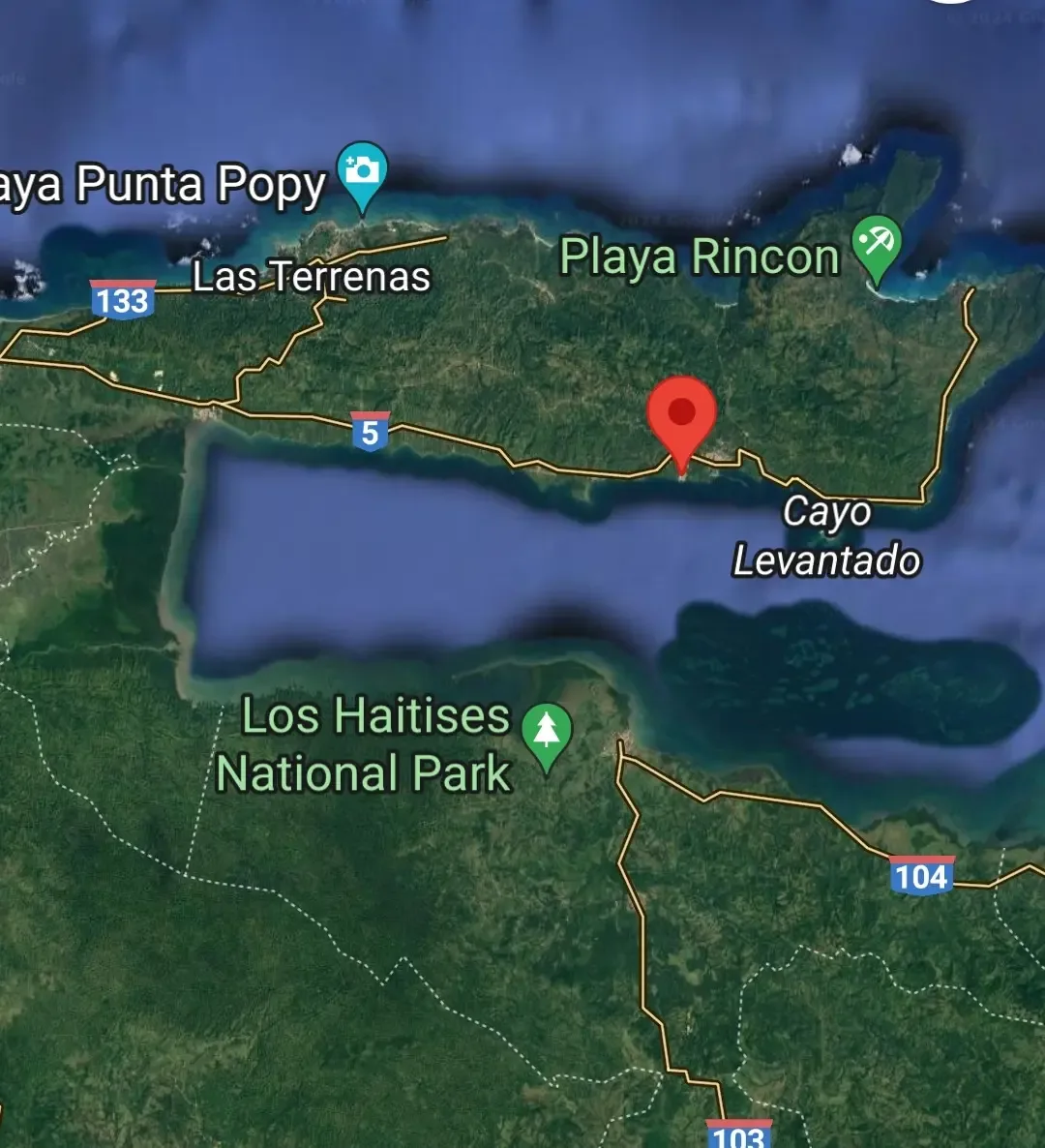 Terreno turístico de 120,400 m² cerca de Puerto Bahía, Samaná, foto 3